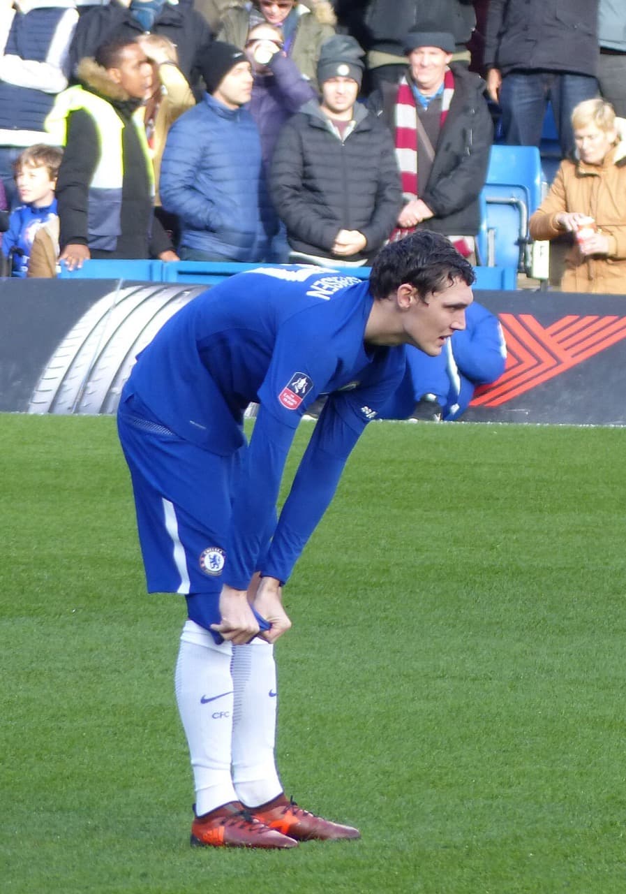 Andreas Christensen. Christensen i aktion for Chelsea hjemme mod Newcastle, 28. januar 2018